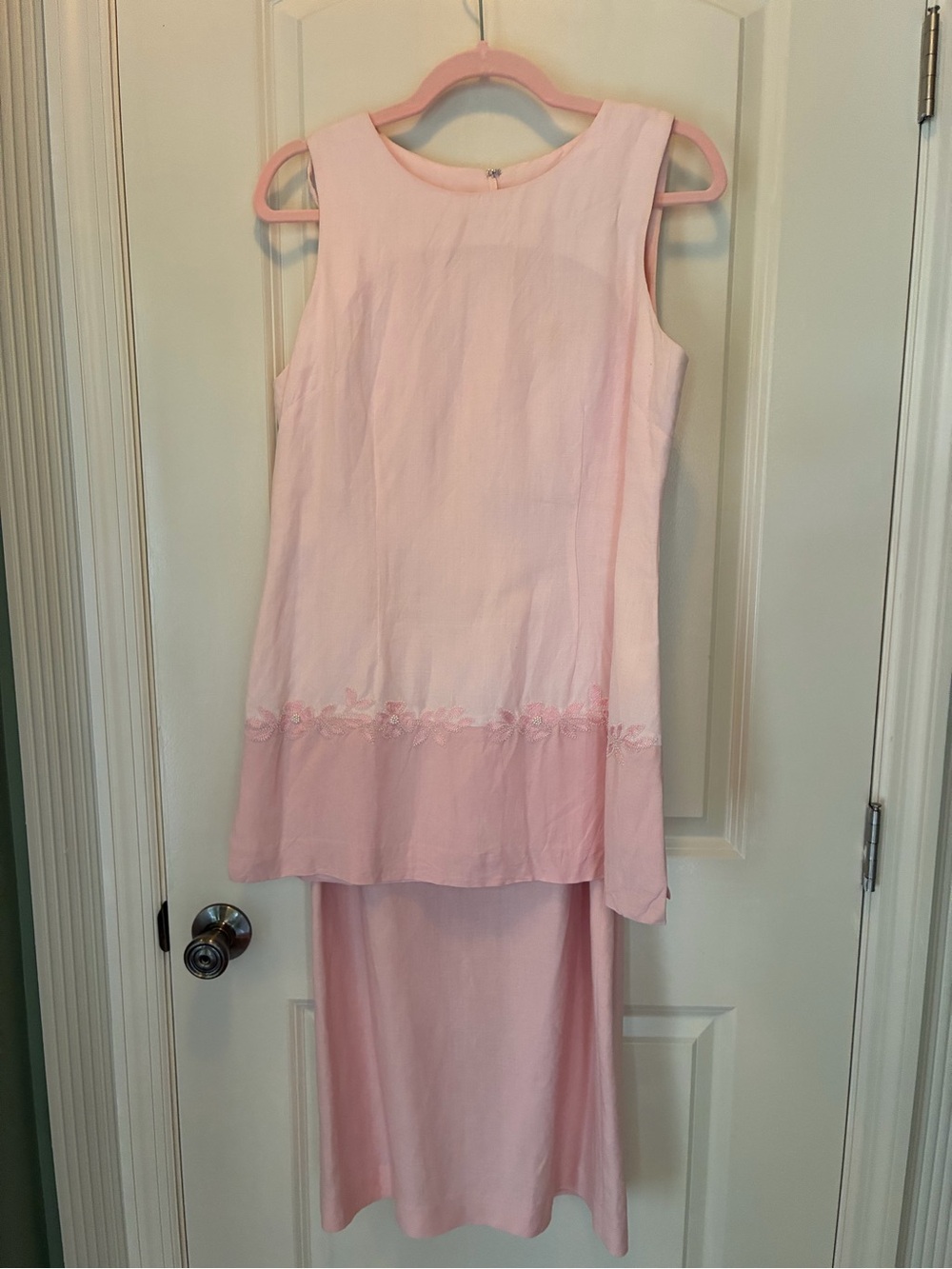 Jessica Howard Pale Pink Two-Piece linen skirt set with beadedTrim